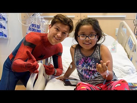 Celebrities' Adorable Moments with Kids