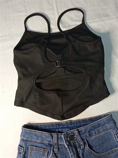 Top Affordable Padded Tops for Stylish Outfits