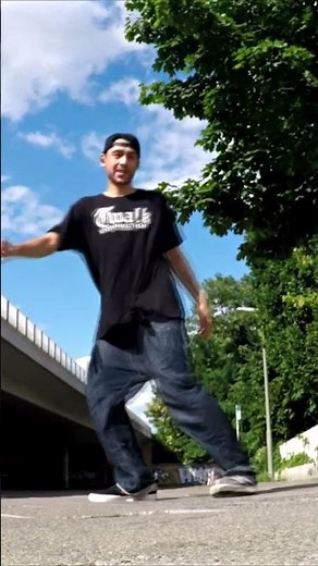 C-Walk 2021 Crip Walk Dance Clown Walk | ‪@laphstarz‬ | ‪@TheCwalkConnection‬