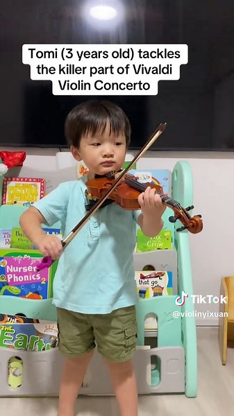 Tomi's Violin Performance: Vivaldi's Challenge at 3 Years