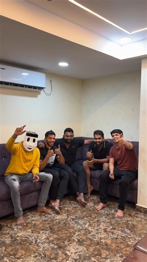 Aagam Baa on Instagram: "Timing: 10Am 20th July (Tomorrow) Location: Opposite Lalitha jewellery, 48-10-40, SURYA RATNAMARCADE, SRINAGAR. DWARAKANAGAR, HOTEL BUDHIL PARK, VISAKHAPATNAM - 530016 We’re all set for the meetup! Super excited to see you all – don’t miss it! 蘭 #aagambaa #unq #huslelifestyle #jay #meetup #ihusleopening"