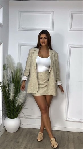 the perfect 🥀 our Blazer and mini skirt ✨ #fashion #model #beauty #style #outfit #shorts