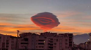 On January 19, Turkey's western Bursa province sky had residents pointing their phones and cameras. They were looking at a rare lenticular cloud shaped like a UFO! | Inside Edition