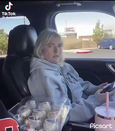 A short video is going viral: a teenage girl opens her credit card app and looks genuinely confused when she sees the word “pay.” She asks her mom why she has to pay anything at all. The mom calmly explains that a credit card is borrowed money; you have to pay it back. The girl pushes back, saying she already paid when she bought the items, and insists it’s not her problem because her card is “unlimited.”It’s hard to watch without thinking this goes beyond teenage attitude; it points to a gap in