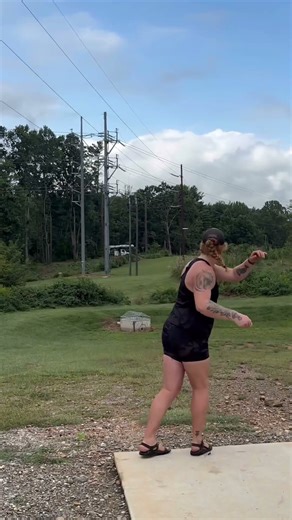 Innova Destroyer Lawn Darts Backhand Hyzer