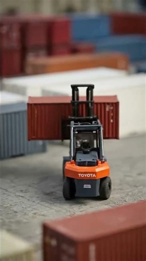 Mini Loaded Container Handler #shorts #ytshorts