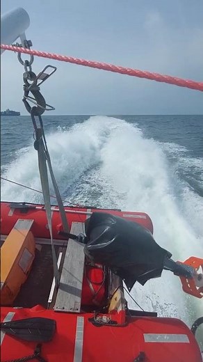 Mit dem Katamaran von Cuxhaven nach Helgoland #helgoland #cuxhaven #helgoland #cuxhaven #urlaub