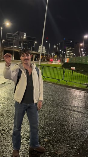 Benson Boone Nation 🍟 on Instagram: "Benson Boone after the show in Glasgow tonight. Feel better @bensonboone 💙 🎥 kristina_m1985 on TT #bensonboone"