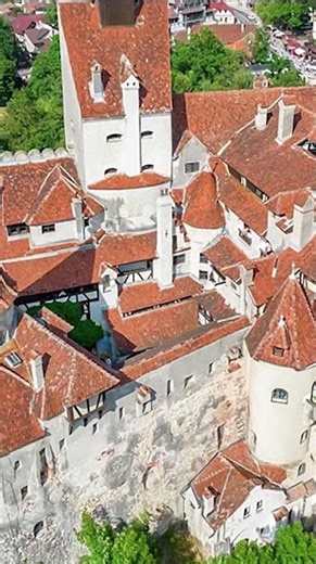 Bran Castle – Home of Count Dracula - The Most Famous Castles in History