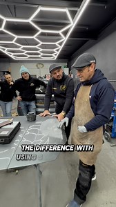 29K views · 126 reactions | Londra Skeletime vs Tradicionale …. Skeletime is a time saving interface pad system, that not only conforms to the contours of the panels but also adds in a smoother, flatter finish.It's ability to easily work through the sanding steps of a repair from start to finish make it one of the most effective systems on the market. | Auto_passion_eu | Facebook