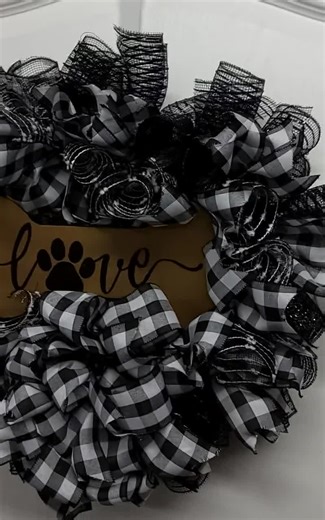 Dog Lover Wreath: Black & White Buffalo Plaid, Paw Print Decor