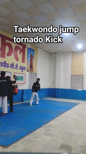 taekwondo jumping tornado Kick #taekwando #taekwondo