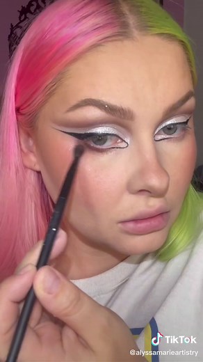 Living Dead Girl Makeup Tutorial for Spooky Season