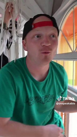 Never thought I'd see the day.. I made a HOUSE fly 🎈 🏠️ #unspeakable #laugh #funny #youtube #foryou #challenge #balloons #house #fly