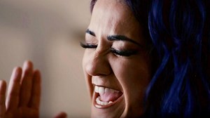 Bayley changes up her look ahead of imminent return