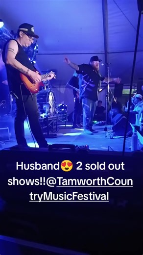 #husband #jarredtaylor #countrymusic #tamworthcountrymusicfestival #wife