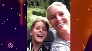 Gemist: Shownieuws - Late Editie: Zoon Frans Bauer jarig