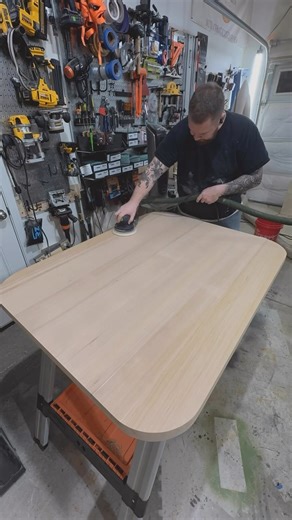 5 gallon bucket corner radius for this hemlock coffee table. #madeinoregon #oregonsmallbusiness #pnw #oregon #gerberdesignco | Gerber Design Co