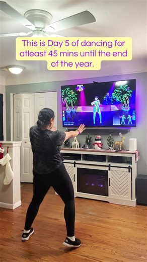 Kickstart Your New Year’s Resolution with Dance Workouts
