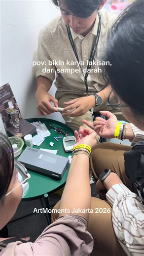 pov sampel darah lu jadi karya lukisan… pengalaman seru tak terlupakan di ArtMoments 2026! Perlu ceritain lebih lengkapnya ga nih?