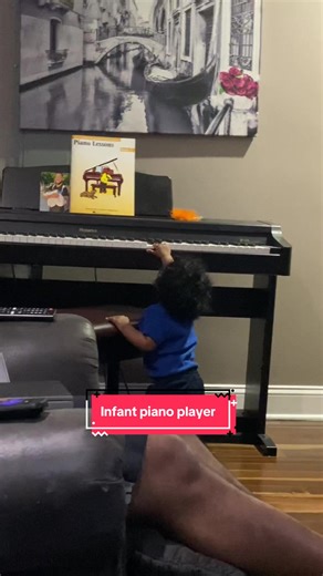 Infant Piano Player: A Musical Delight