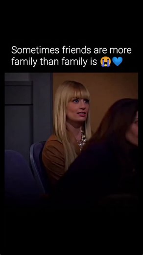 Exactly Related on Instagram: "I love how the whole gang came for her graduation 😂😂 🎬 Max Black and Caroline Channing’s friendship is the emotional core of 2 Broke Girls. Coming from opposite worlds—Max, street-smart and cynical, Caroline, privileged and relentlessly optimistic—they collide after Caroline loses her fortune. What begins as a practical partnership becomes a loyal, sister-like bond built on survival, humor, and shared dreams. Max’s sarcasm grounds Caroline’s naivety, while Carol