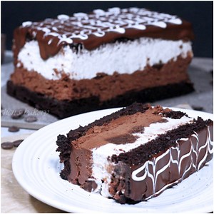 123K views · 10K reactions | Tuxedo Cake  | Gretchen's Vegan Bakery | Facebook