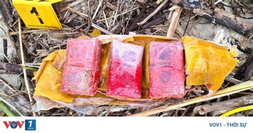 Liên tiếp phát hiện ma túy trôi dạt vào bờ biển Quảng Trị