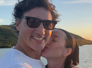 Katy Perry and Justin Trudeau getting serious? 'She is smitten'