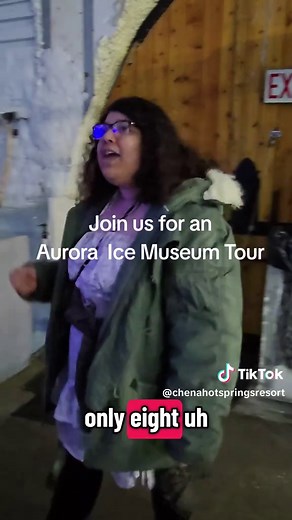 ❄️✨ Step inside a real-life frozen wonderland at the Aurora Ice Museum in Alaska’s Chena Hot Springs Resort! 🧊💙 This incredible year-round ice palace is hand-sculpted and maintained by world champion ice carvers, and every inch of it glitters like a dream. From crystal-clear ice walls and glowing sculptures to the famous ice martini glasses served at the Ice Bar 🍸—this place feels like stepping into another world. Whether you’re wandering through the ice chandeliers, marveling at frozen thron