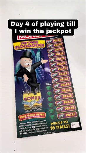 Day 4 of playing scratch offs till I win the jackpot ! #jackpot #lottery #scratchofftickets #shorts