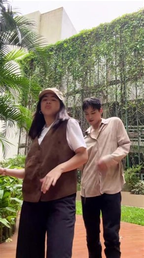 Dancing Queen Tutorial: Learn the Latest Dance Moves with JAY B