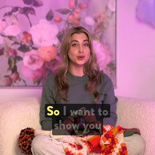 🧶 From bows to bags, she’s hooked! Discover what you can make when you learn how to crochet on Yarnspirations. With over 10,000 free patterns and video tutorials, you’ll find everything you need to get started—and keep going! | Yarnspirations