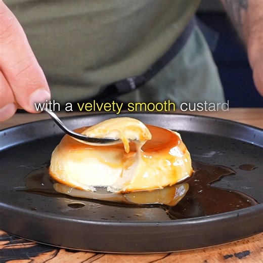 How to make Crème Caramel. An easy dessert recipe for valentines day #cremecaramel #dessertrecipes #recipes | Pinch of Mint