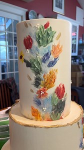 Say goodbye to cake disasters! 🍰🚗 With a CakeSafe, your tiered cakes are perfectly protected from tipping, bumpy roads, and even heat! 🎂✨ Keep your cakes looking flawless no matter where the road takes you. #cakesafe #cakedecorating #cakesoffacebook #perfectcakes | CakeSafe