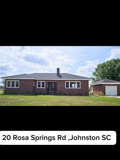 Don’t forget about this beauty waiting for its new owner ! Text me to get moooo🐄ving ! 📲 803.293.8154 📌 20 Rosa Springs Rd Johnston, SC 💵 295,500 🛌:3 🛁:2 📐: 1 acre * Just like New Construction! 🚧 Grei Realty 41 Pine House Rd Ste 3 Trenton , SC 29847 Office : 803.480.8141#home #sc #ga #mooovingwithmika