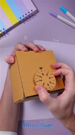 Wow! That's a Genius Way to Make Your Own Minecraft Piggy Bank! 🐷