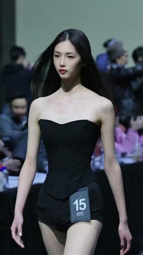 Beijing Fashion Tech's Rising Star: Li Ziqi Model No. 15's Exclusive Interview