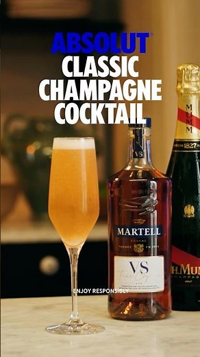 Classic Champagne Cocktail Recipe #Champagne #ClassicCocktail