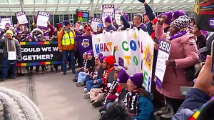15 arrested during demonstration at MSP Airport at the end of union's 3-day strike
