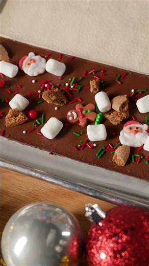 Easy Holiday Bark Hack