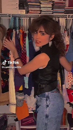 Samantha Fox: The Iconic 80s Vintage Star