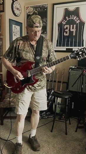 Metal Rock Riff on Epiphone SG Tribute