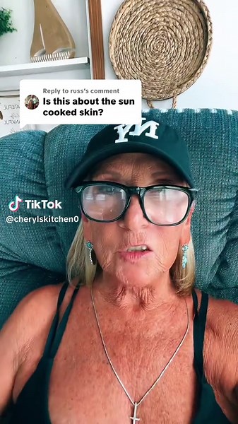 Responding to Rude Comments in Cheryl's Kitchen