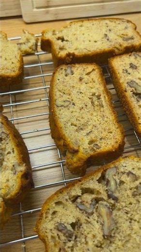 Banana and Walnut loaf #easycooking #bananabread #baking