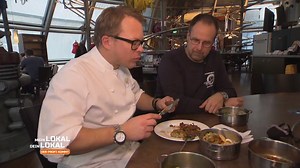 Gastgeber Christian setzt in seinem "Schwerelos Das Achterbahn Restaurant Dresden" auf internationale Klassiker und anspruchsvolle, regionale Küche. Marios Klöße lassen allerdings zu Wünschen übrig... #MeinLokaldeinLokal | Mein Lokal, Dein Lokal