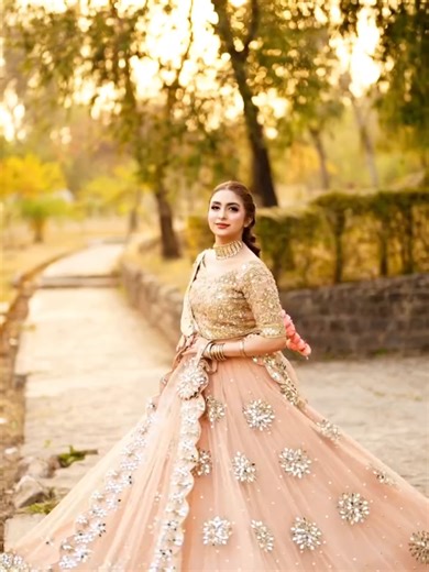 Bride Outdoor Solo Shoot: Capturing Magical Moments