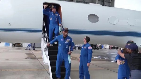 Emotional Artemis II crew describe 'most special' moon mission