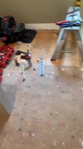 Best Tools for Plumbers: Threaded Plumbing Level for Showers