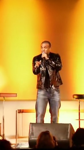 29K views · 1.2K reactions | Taking it way back with this one  Can’t believe it’s been 17 years since ‘Hot Stuff’ dropped  | Craig David | Facebook